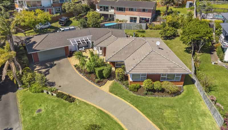 15 Pickwick Parade, Mellons Bay