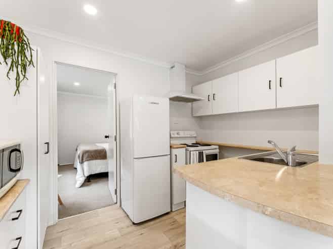 2/64 Mckenzie Avenue, Arkles Bay