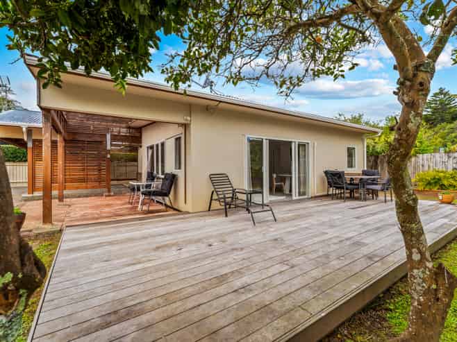 2/64 Mckenzie Avenue, Arkles Bay