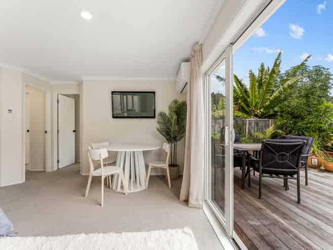 2/64 Mckenzie Avenue, Arkles Bay