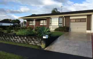 51 Paramount Parade, Tikipunga