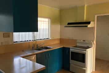 51 Paramount Parade, Tikipunga