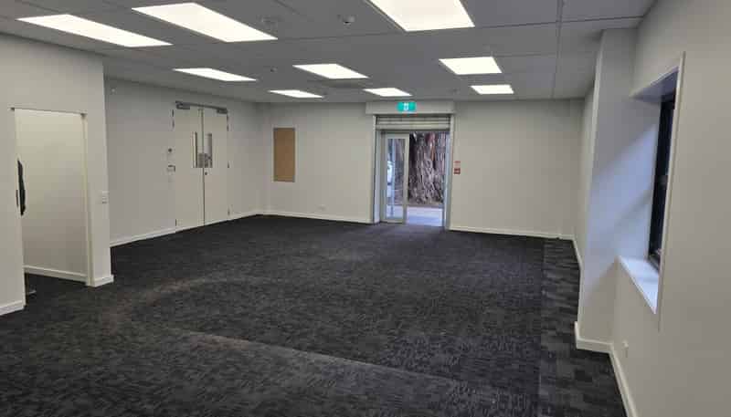 Ground/5 Raroa Road, Lower Hutt