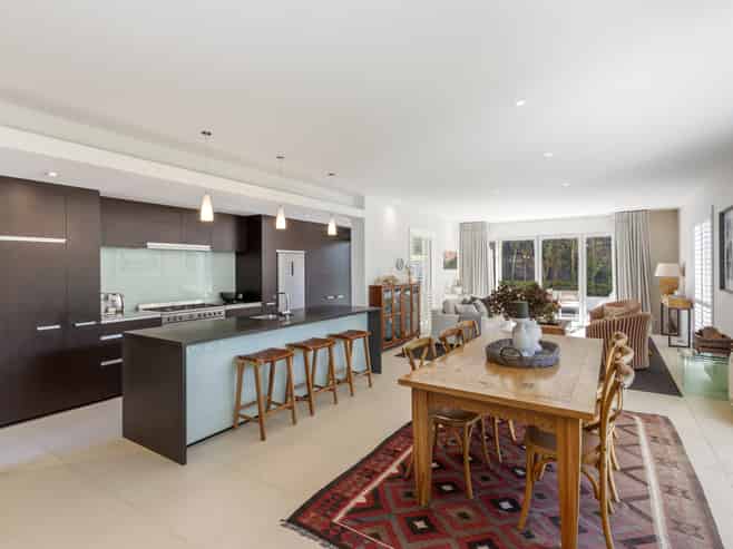 9 Cox Street, Merivale