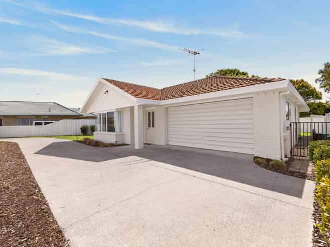 7 Reef Avenue, Papamoa Beach
