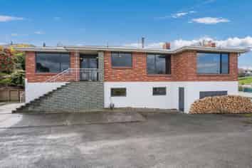 33 Lowestoft Street, BALCLUTHA