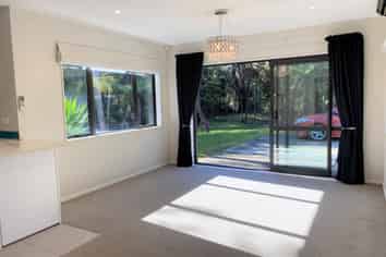 77a Roland Road, Greenhithe