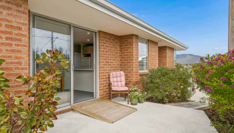 3 Domett Street, Westport