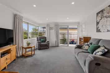 3 Domett Street, Westport