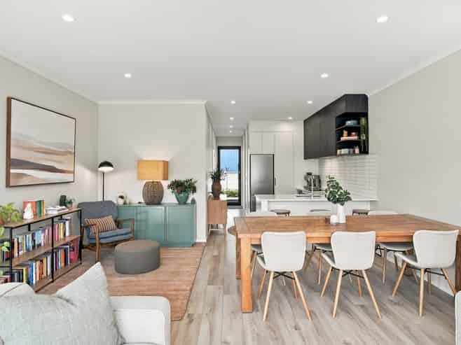8 Roundel Crescent, Whenuapai