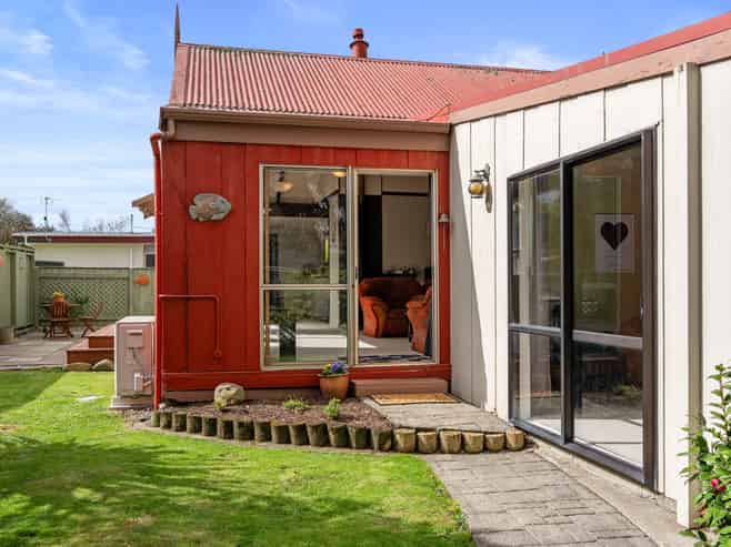 93 Rimu Road, Raumati Beach