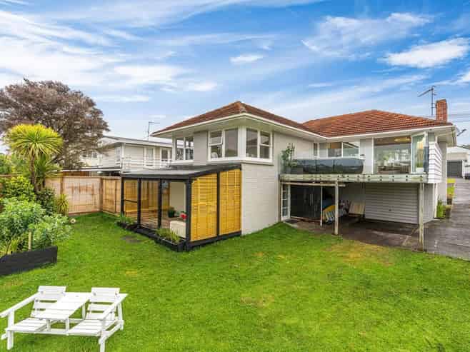 9 Spencer Terrace, Hauraki