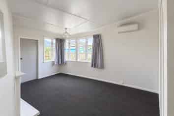 118 Reynolds Street, Taita