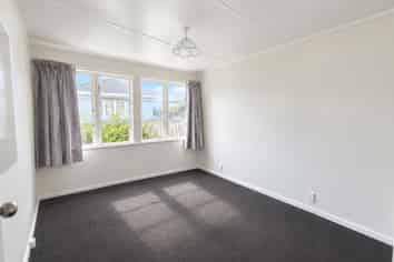 118 Reynolds Street, Taita