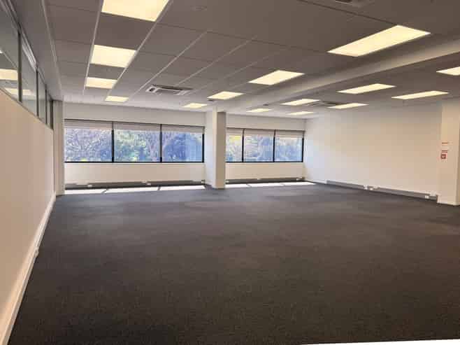 Large-Floor CBD Office Opportunity