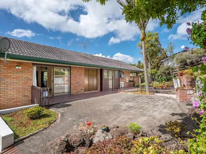 41 Honeysuckle Lane, Mairangi Bay