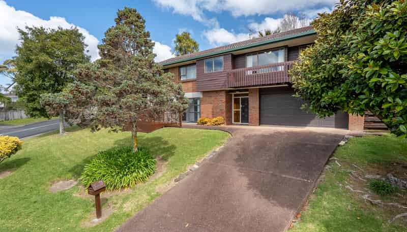 41 Honeysuckle Lane, Mairangi Bay