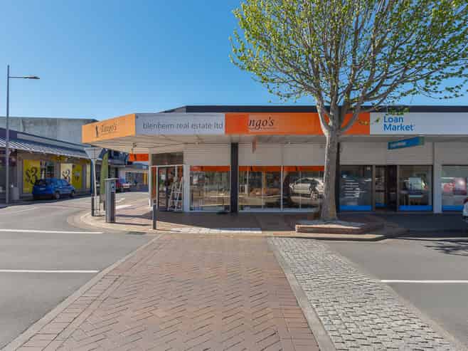 Light-Filled 102sqm High-Visibility CBD Corner