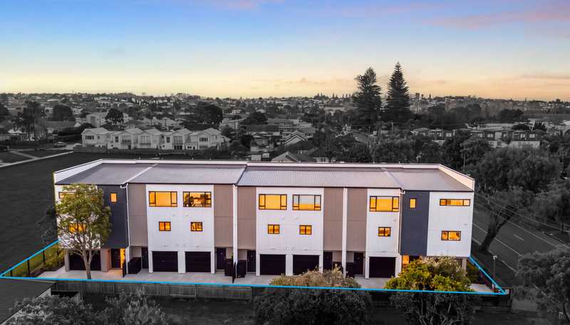 2,3,4 &6/21 Erima Avenue, Point England