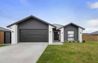 63 Atlantic Drive, Fitzherbert