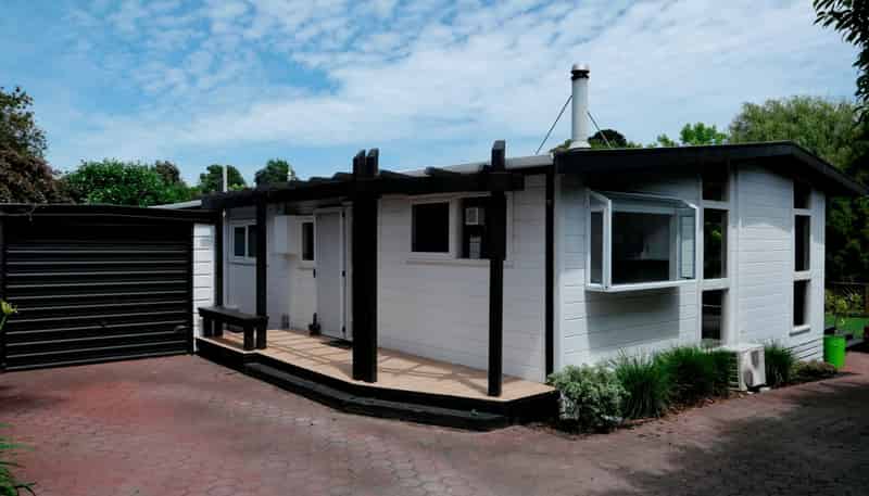 19 Rimu Rd, Raumati Beach