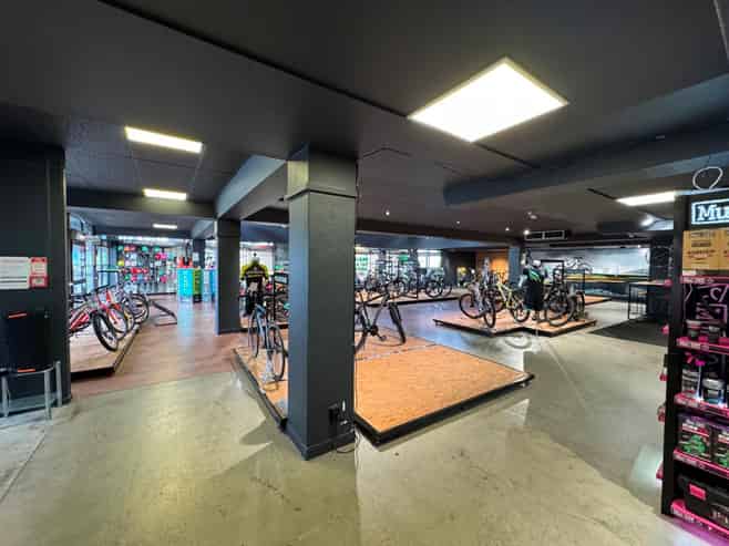 High Profile Showroom With Impact