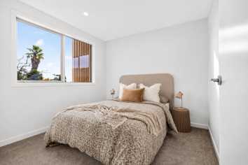 2/1 Teddy Street , Whitiora