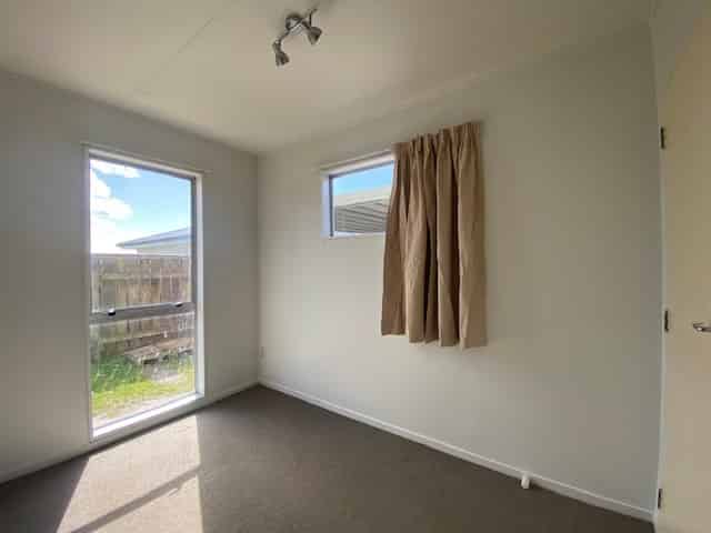 2/248 Flaxmere Avenue, Flaxmere