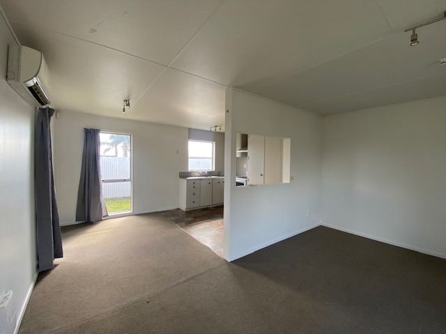 Flaxmere Avenue , Flaxmere 4