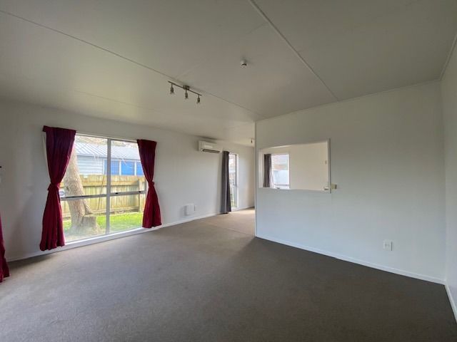 Flaxmere Avenue , Flaxmere 3