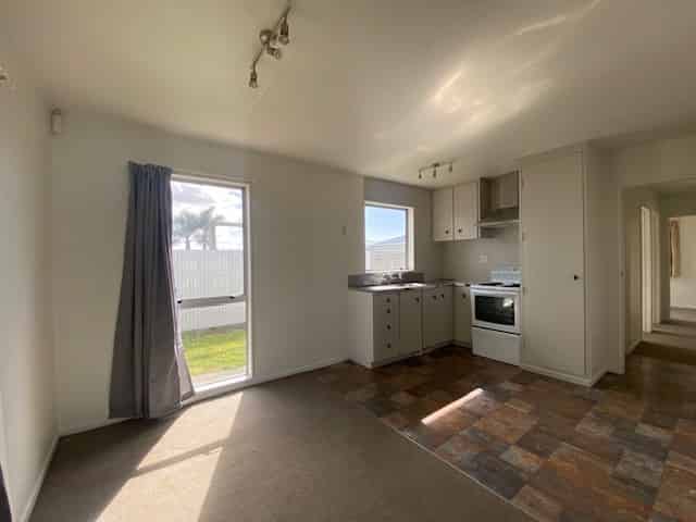 2/248 Flaxmere Avenue, Flaxmere