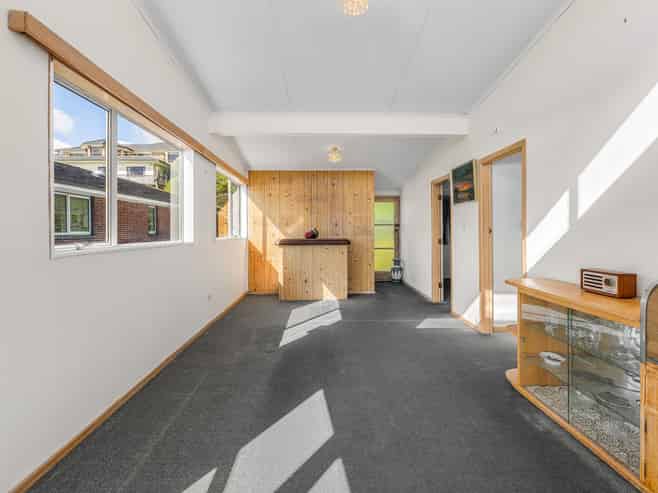 20 Sunset Parade, Plimmerton