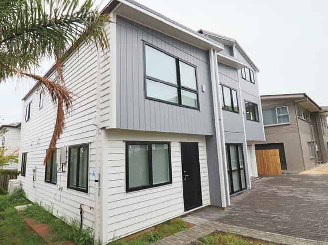 14B Gulf Crest, Bucklands Beach