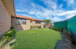 2/69 Victoria Road, Papatoetoe