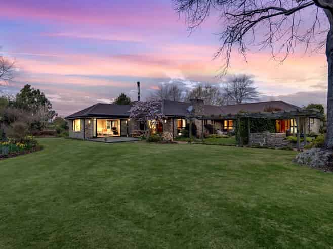 189 O'Roarkes Road, Fernside
