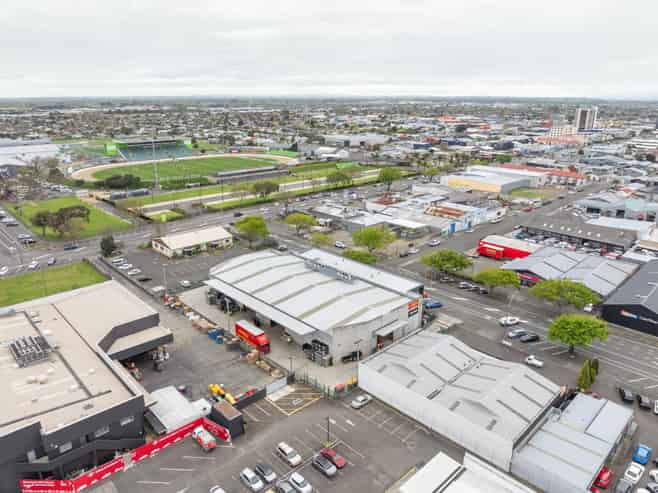 Large Scale Industrial With Profile & Access