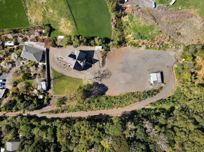 21 McAuley Road, PORTOBELLO