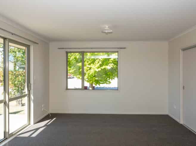8 Olwyn Place, Blenheim Central