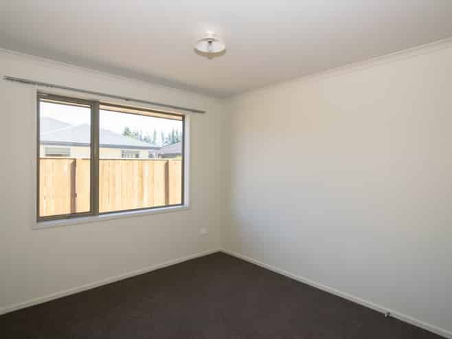 8 Olwyn Place, Blenheim Central