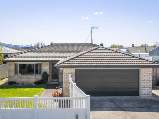 4 Donegal Place, Katikati