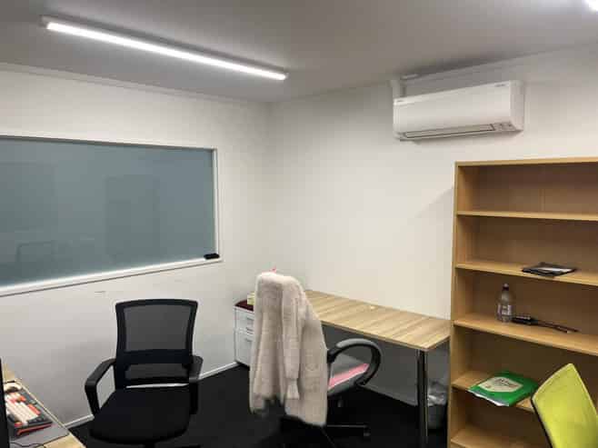 Office/Storage Close to City