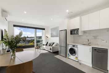 313/1A Soljak Place, Mount Albert