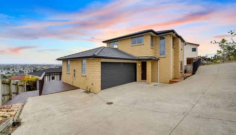 21 Kirikiri Drive, Papakura