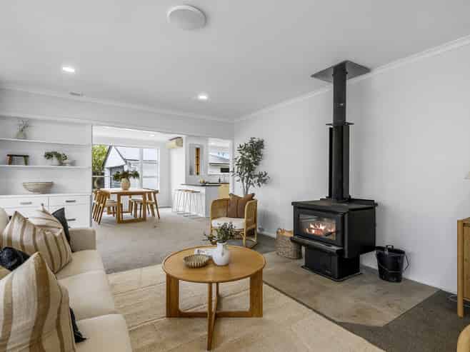 2 Ilfracombe Place, Burnside