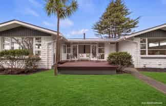 2 Ilfracombe Place, Burnside