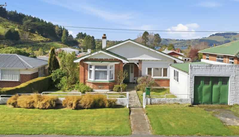 30 Hugh Street, Sawyers Bay