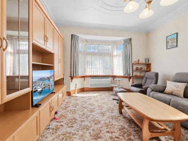 30 Hugh Street, Sawyers Bay