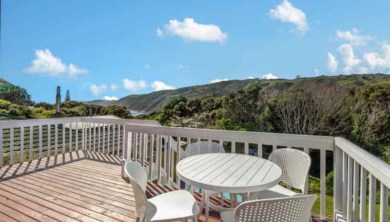 27 Rawhiti Road, Pukerua Bay