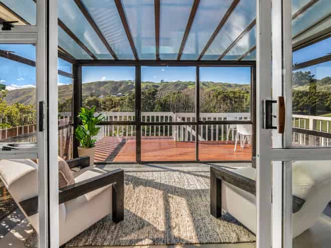 27 Rawhiti Road, Pukerua Bay