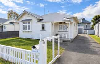 31 McGiffert Street, Palmerston North Central